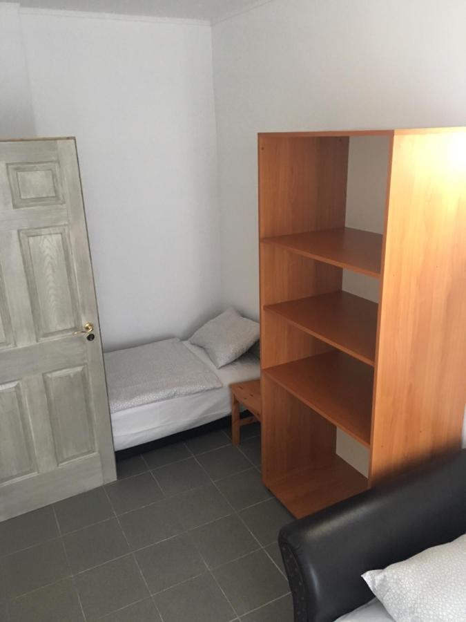 Tocc Apartman Gyal Екстер'єр фото