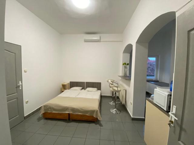 Tocc Apartman Gyal Екстер'єр фото